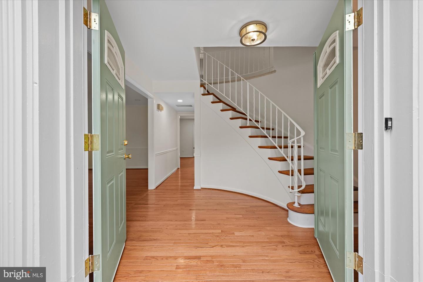 8617 Etta Dr Property Photo 3