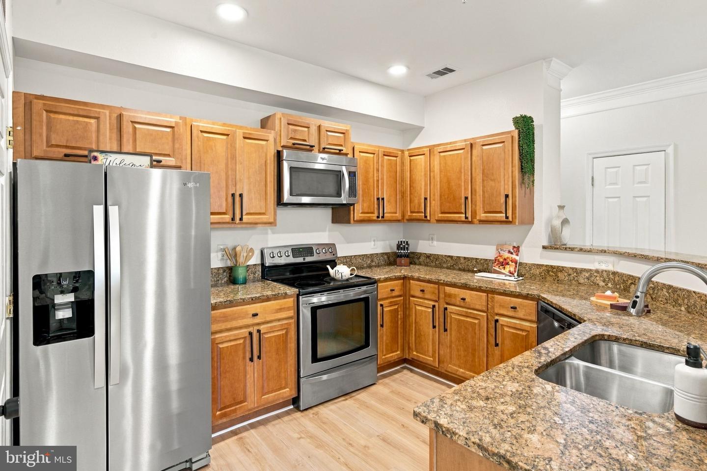 1600 Spring Gate Dr #2103 Property Photo 7