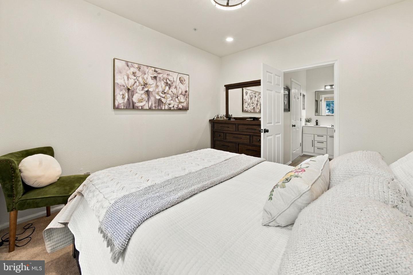 1600 Spring Gate Dr #2103 Property Photo 24