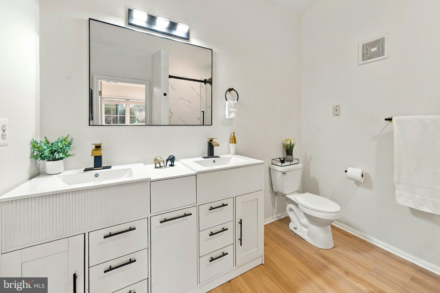 1600 Spring Gate Dr #2103 Property Photo 26