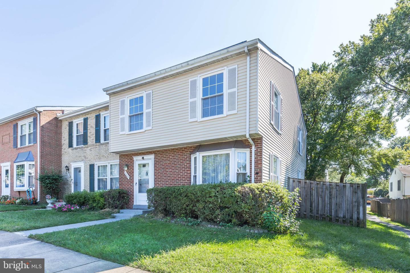 6369 Silver Ridge Cir Property Photo 1