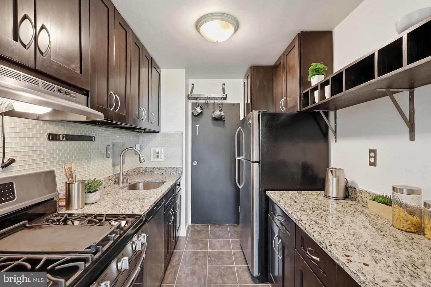 6631 Wakefield Dr #210 Property Photo 10