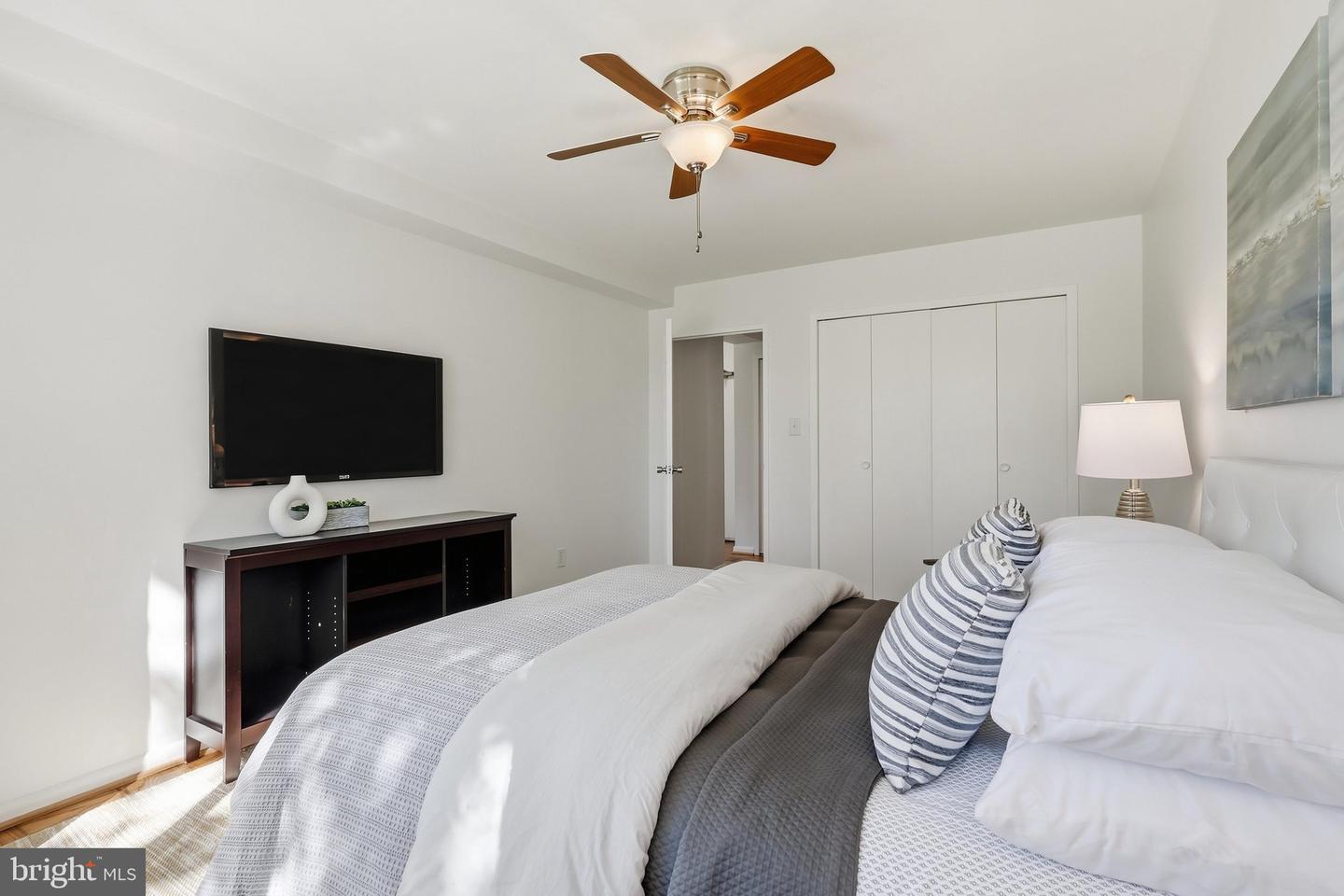6631 Wakefield Dr #210 Property Photo 13