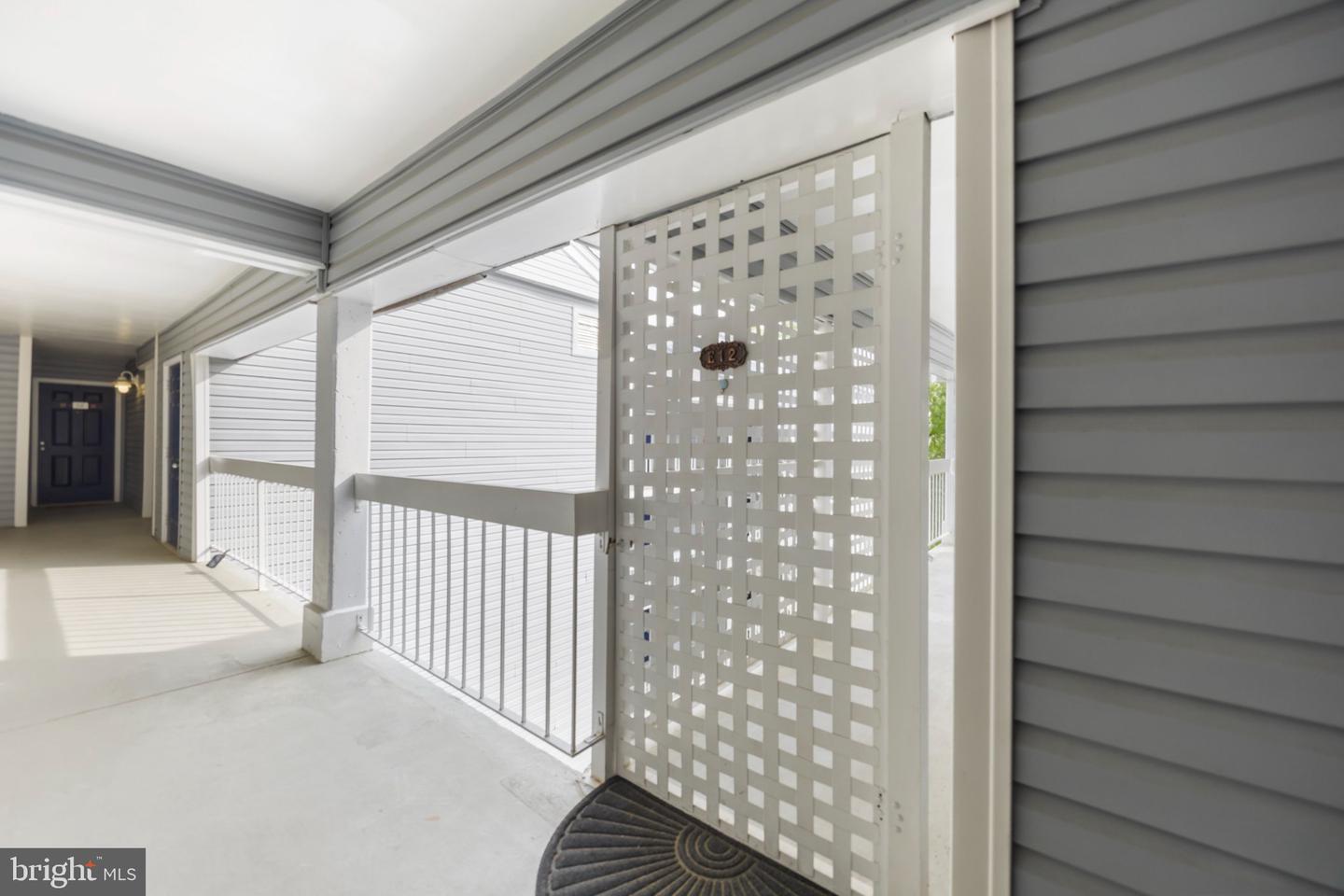 3175 Summit Square Dr #5-e12 Property Photo 22