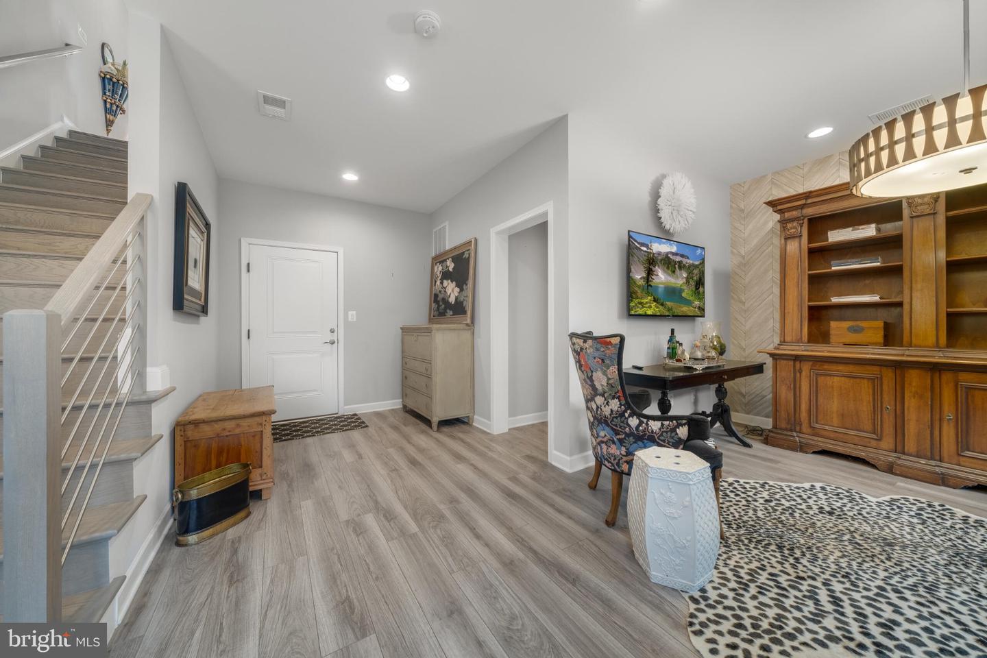 4489 Lateleaf Trl Property Photo 3