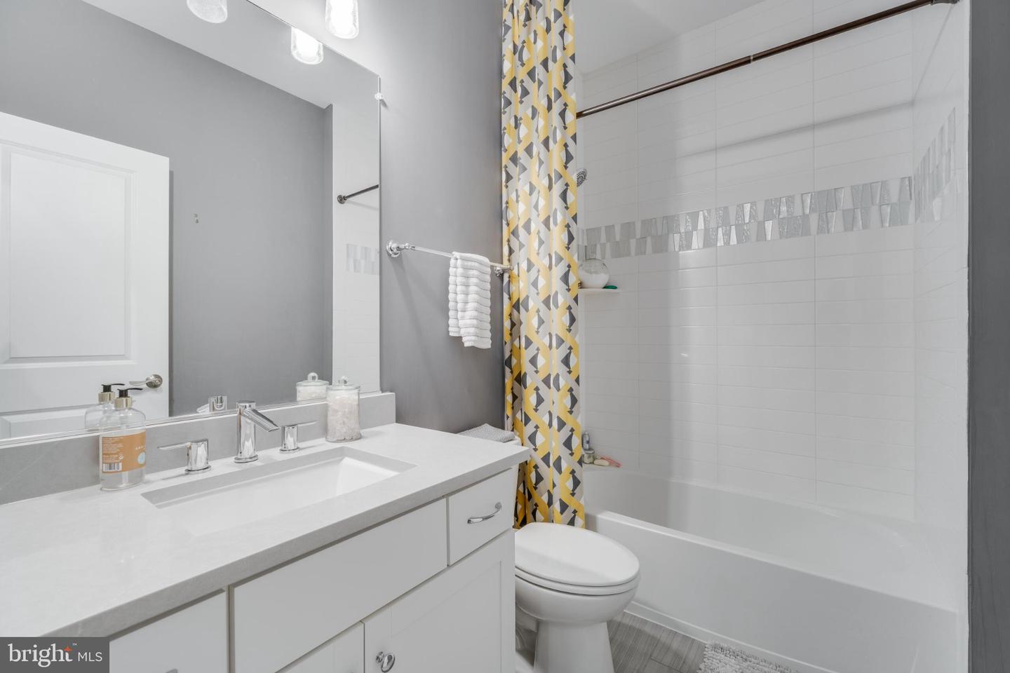 4489 Lateleaf Trl Property Photo 14
