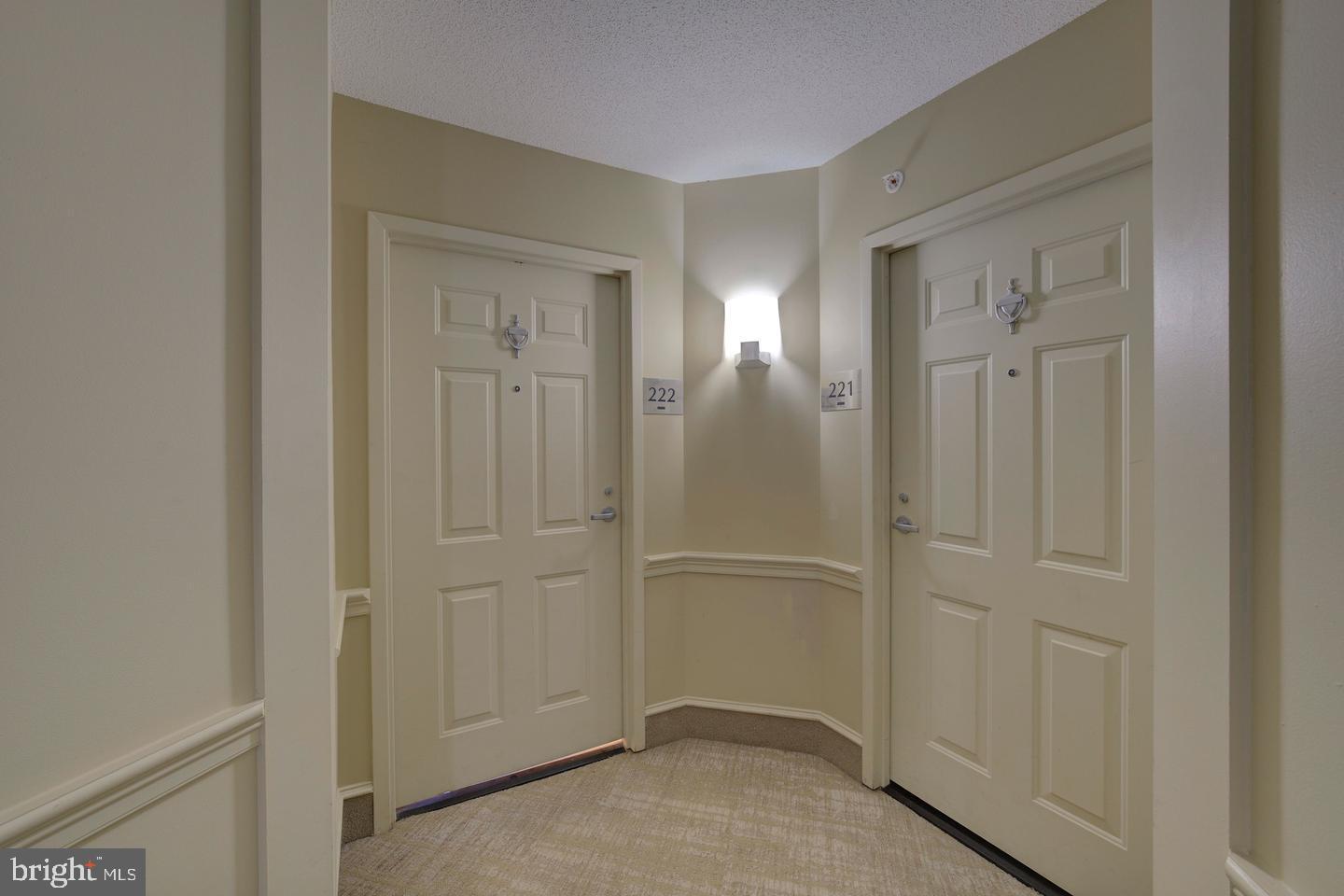 11800 Sunset Hills Rd #222 Property Photo 4