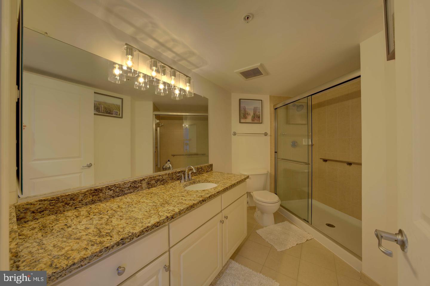 11800 Sunset Hills Rd #222 Property Photo 32