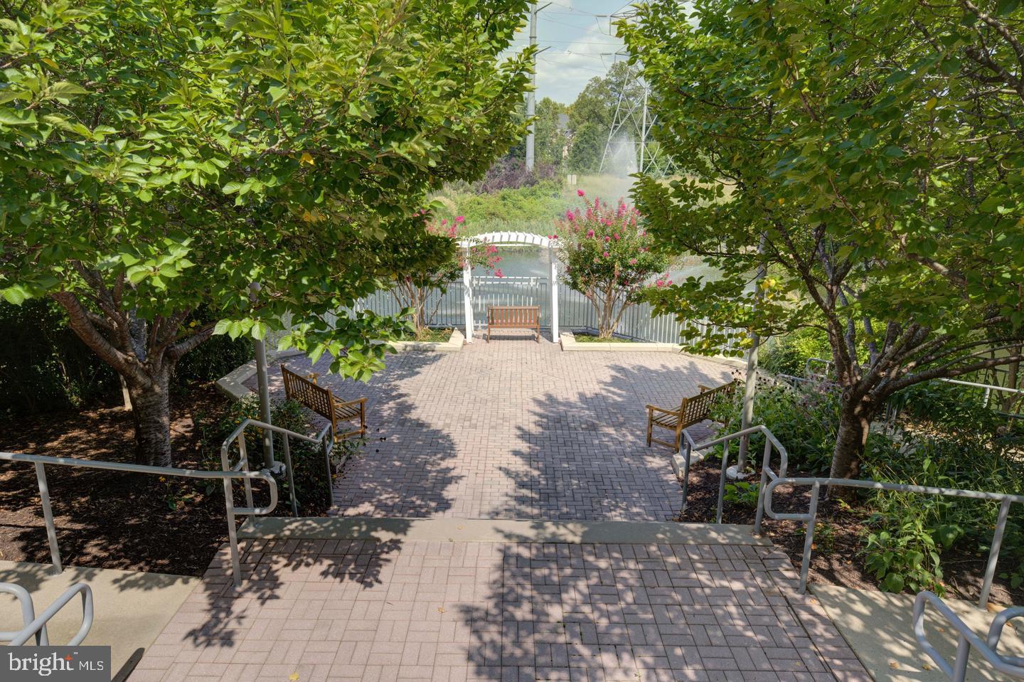 11800 Sunset Hills Rd #222 Property Photo 62