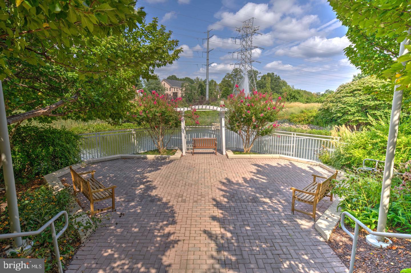 11800 Sunset Hills Rd #222 Property Photo 63