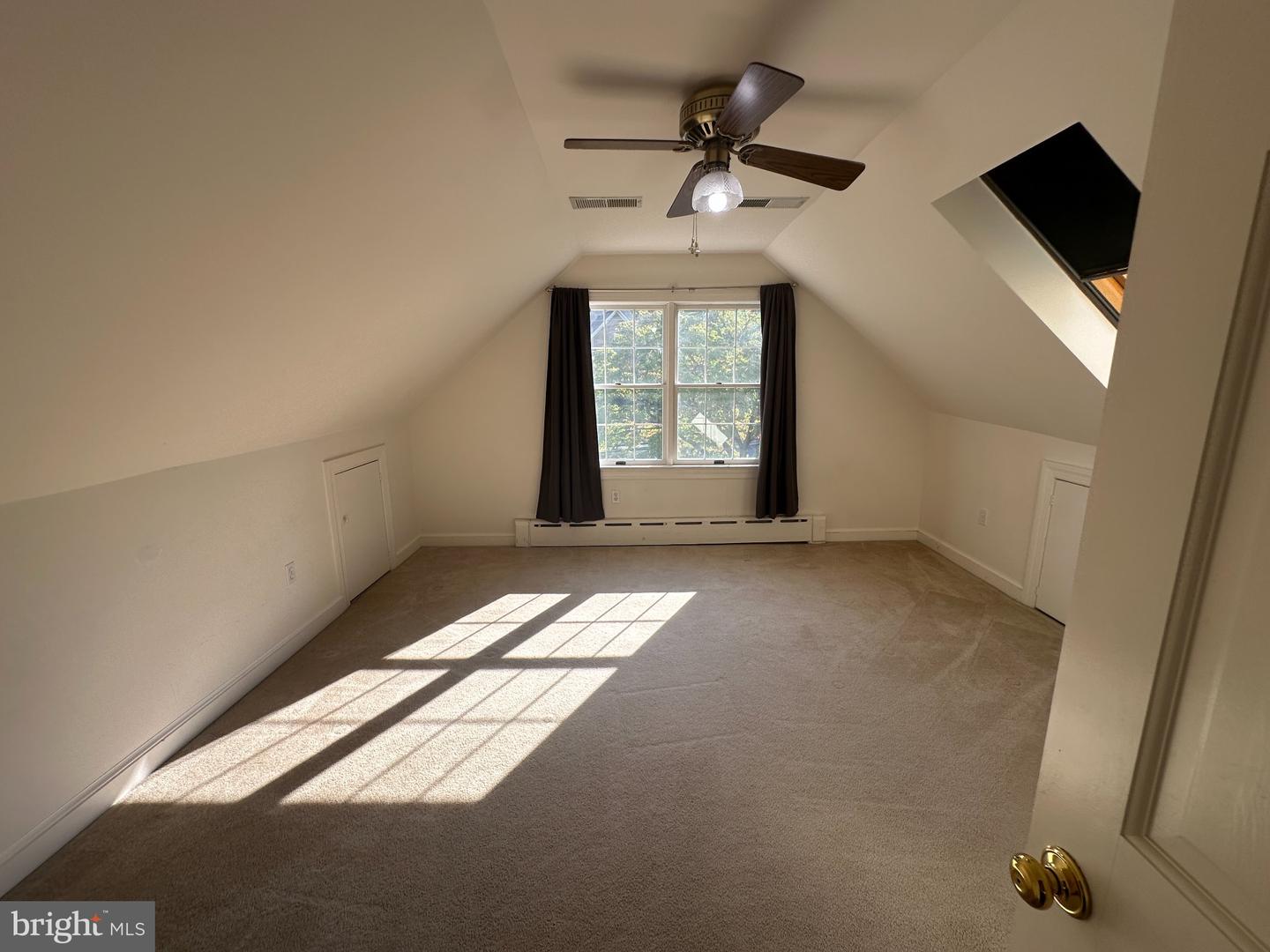 1832 Birch Rd Property Photo 16