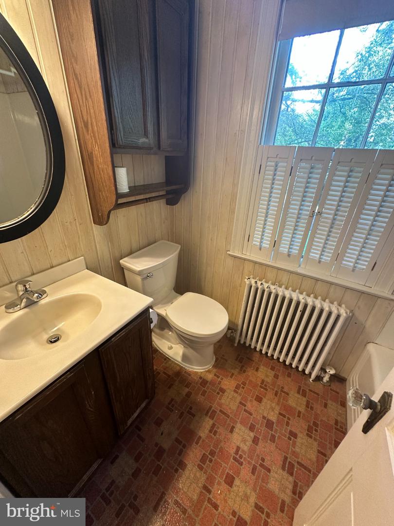 1832 Birch Rd Property Photo 27