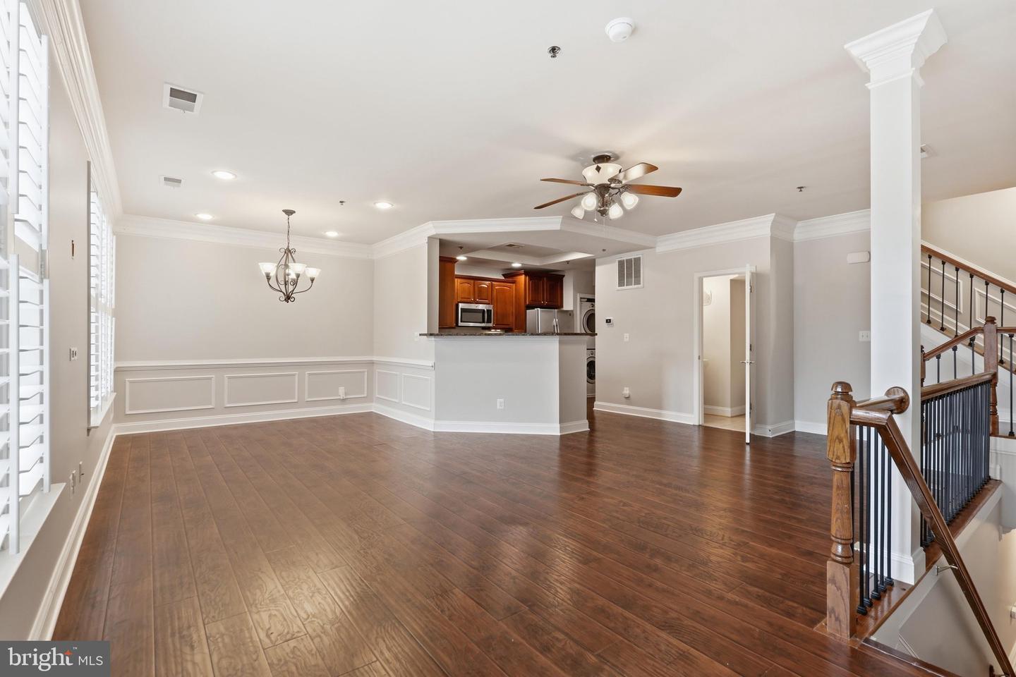 7064 Huntley Run Pl #102b Property Photo 4