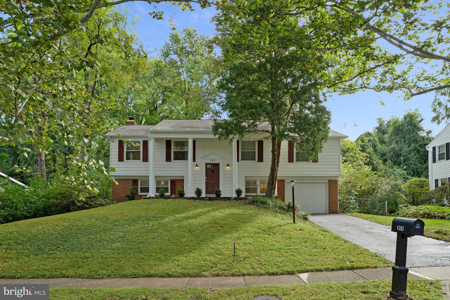 4305 MARKWOOD LN Property Photo 1