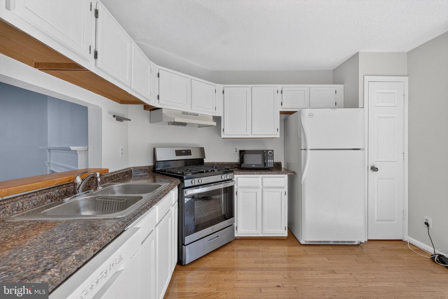 6619 High Valley Ln Property Photo 11