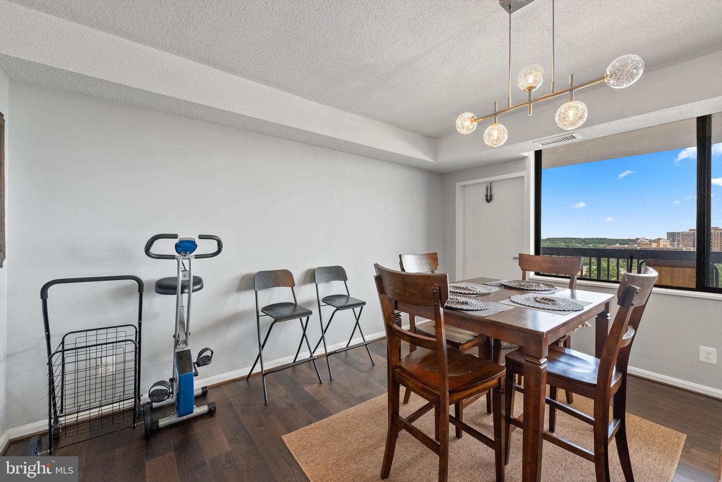3713 S George Mason Dr #1216w Property Photo 4
