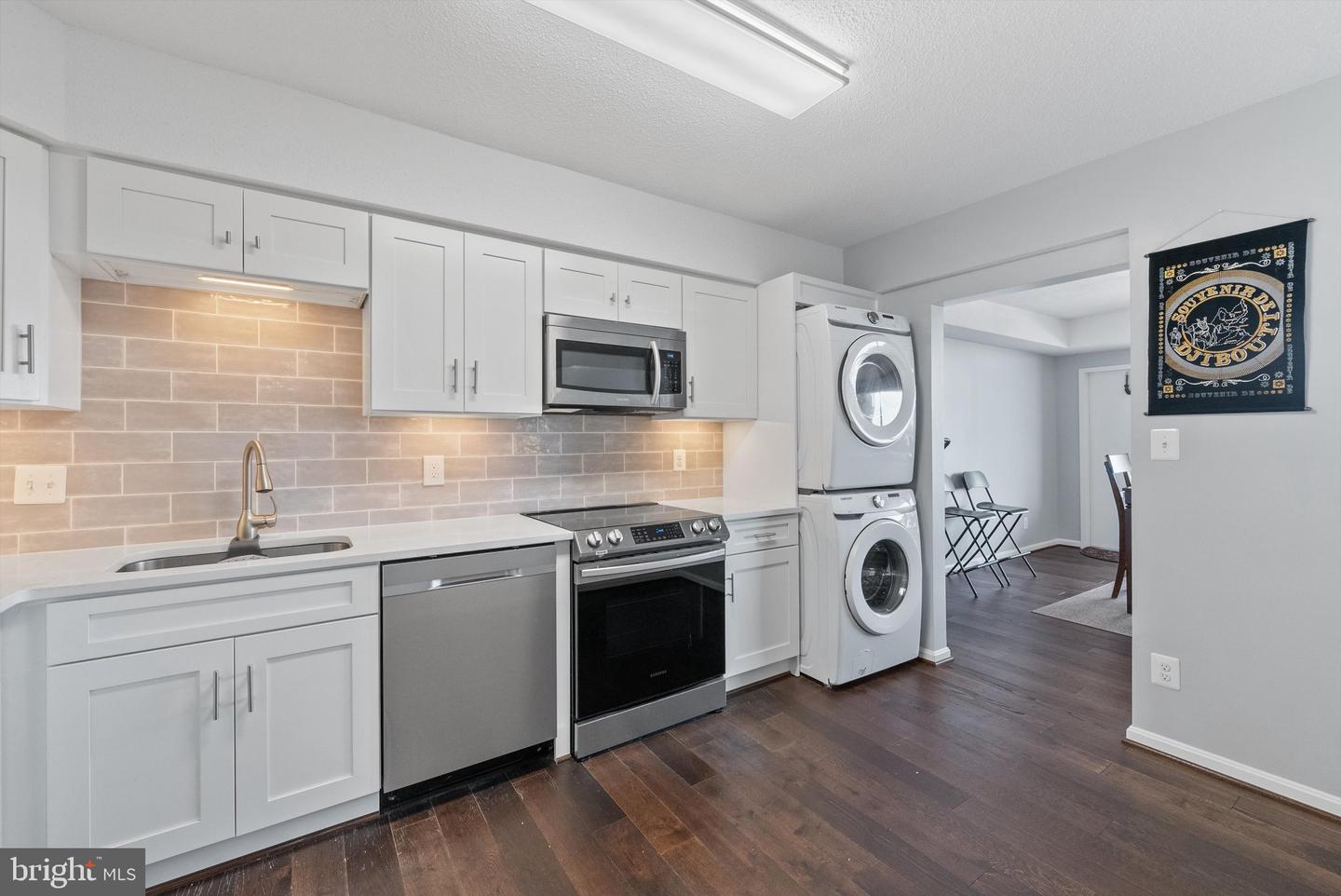 3713 S George Mason Dr #1216w Property Photo 6
