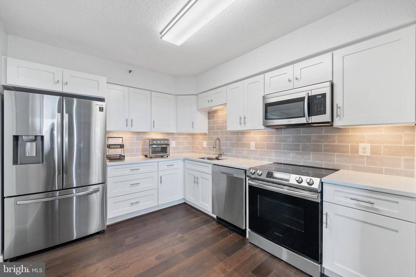 3713 S George Mason Dr #1216w Property Photo 7