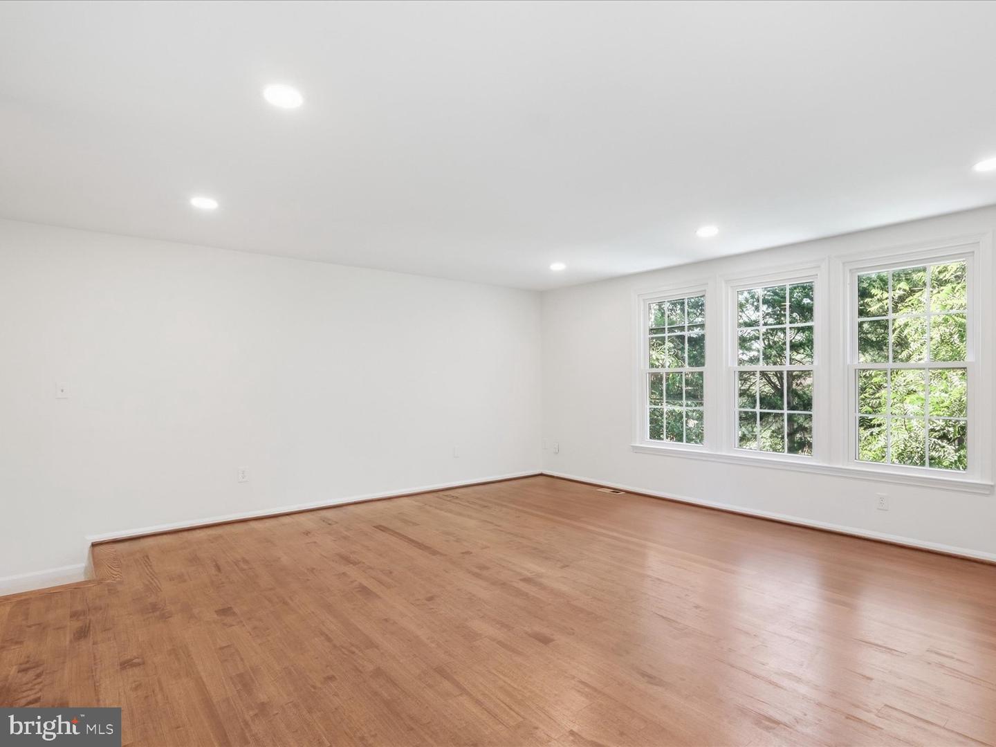 14314 Watery Mountain Ct Property Photo 13