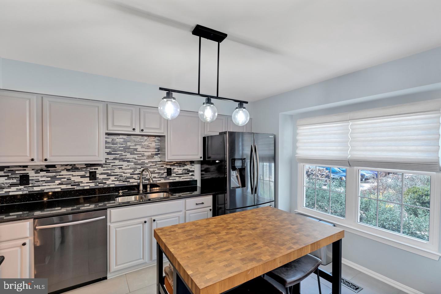 7033 Solomon Seal Ct Property Photo 11