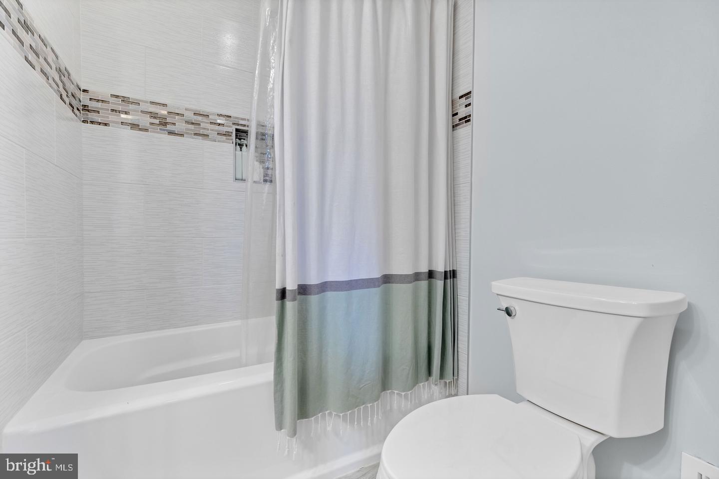 7033 Solomon Seal Ct Property Photo 30