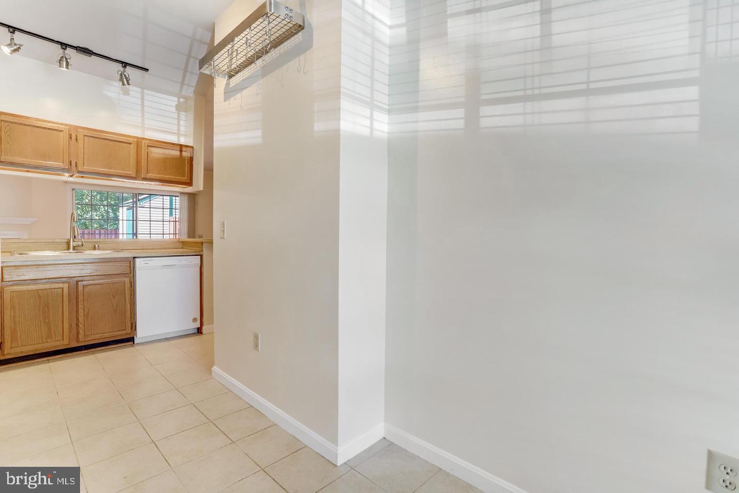 7170 Westfield Ct Property Photo 10