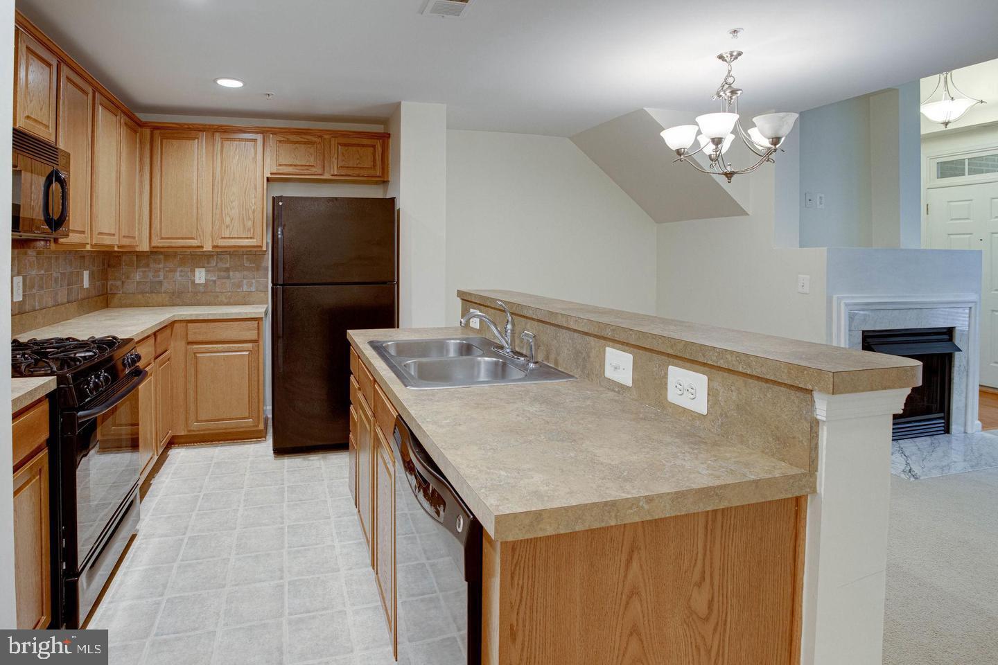 12442 Liberty Bridge Rd #302a Property Photo 21