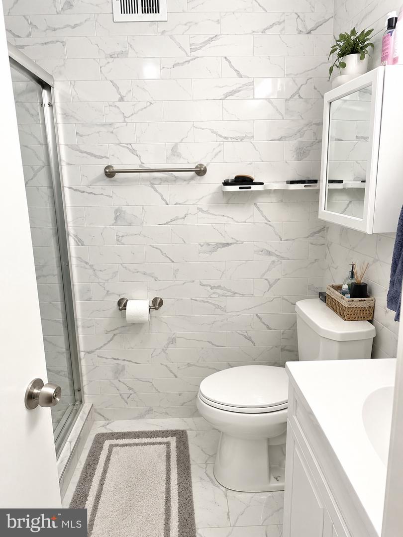 2190 Monaghan Dr Property Photo 11