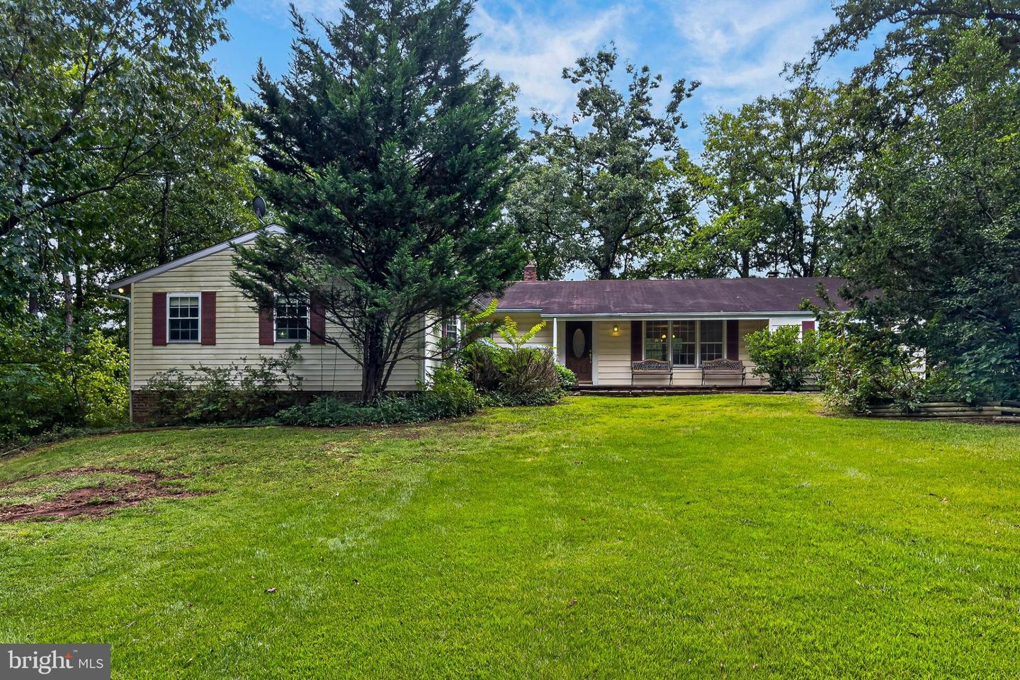7408 Bull Run Dr Property Photo 1