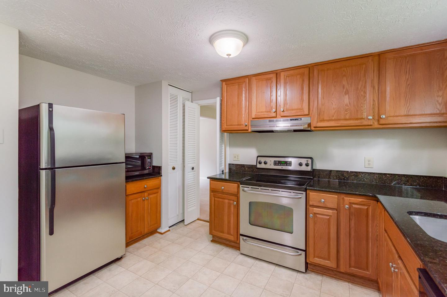 5713 Heming Ave Property Photo 10