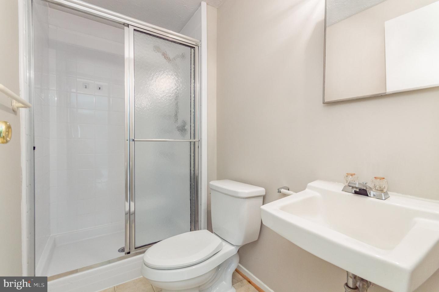 5713 Heming Ave Property Photo 14