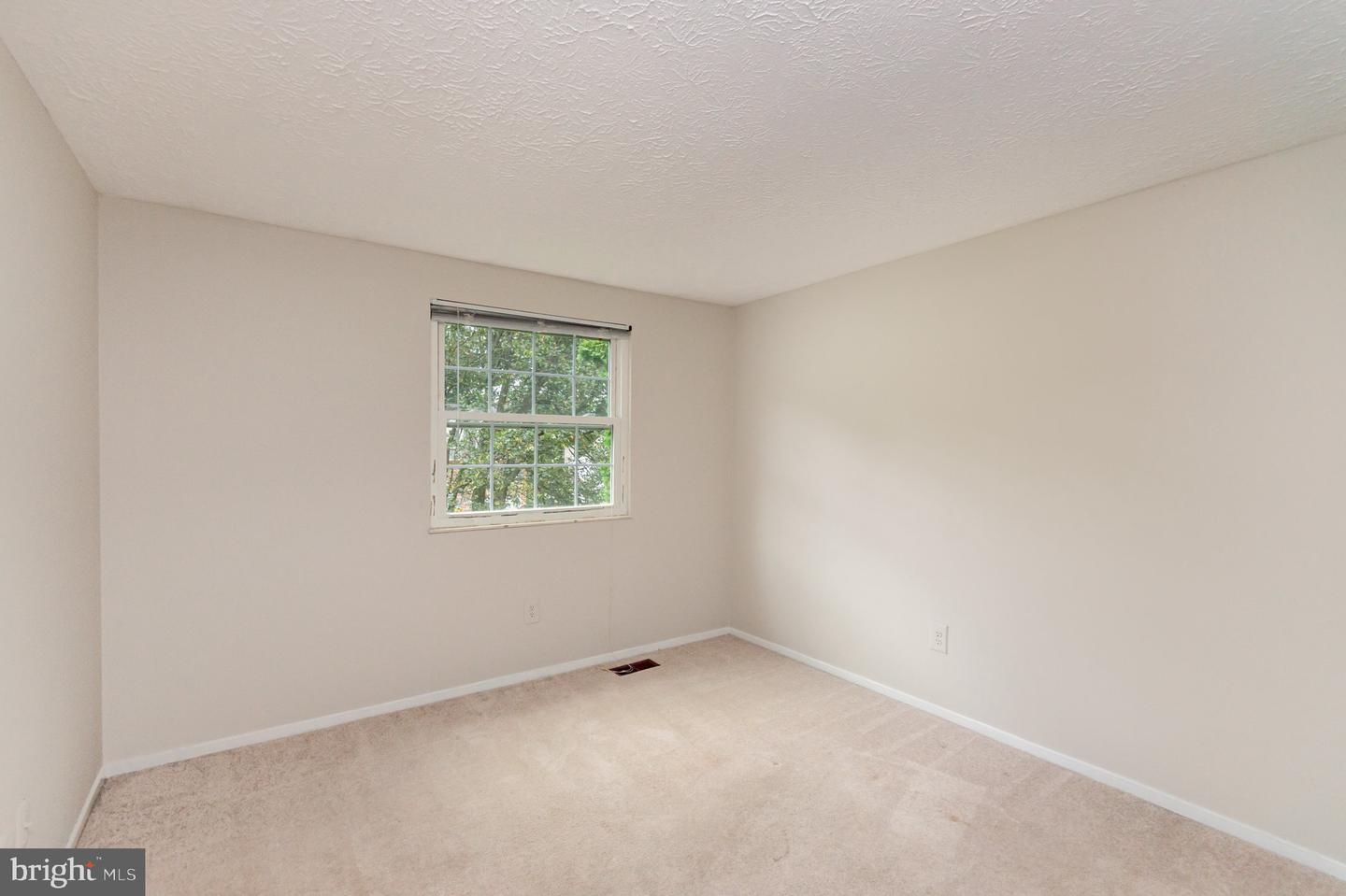 5713 Heming Ave Property Photo 16