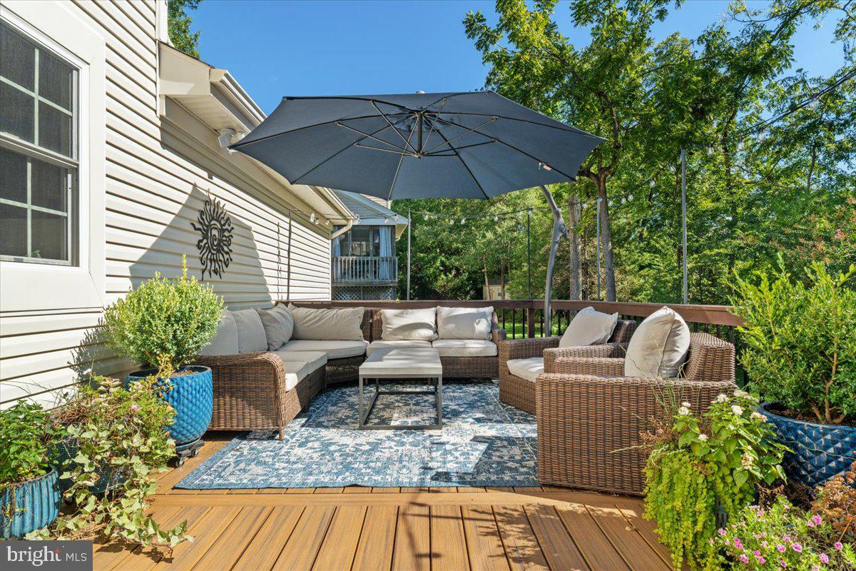 13452 Lake Shore Dr Property Photo 16