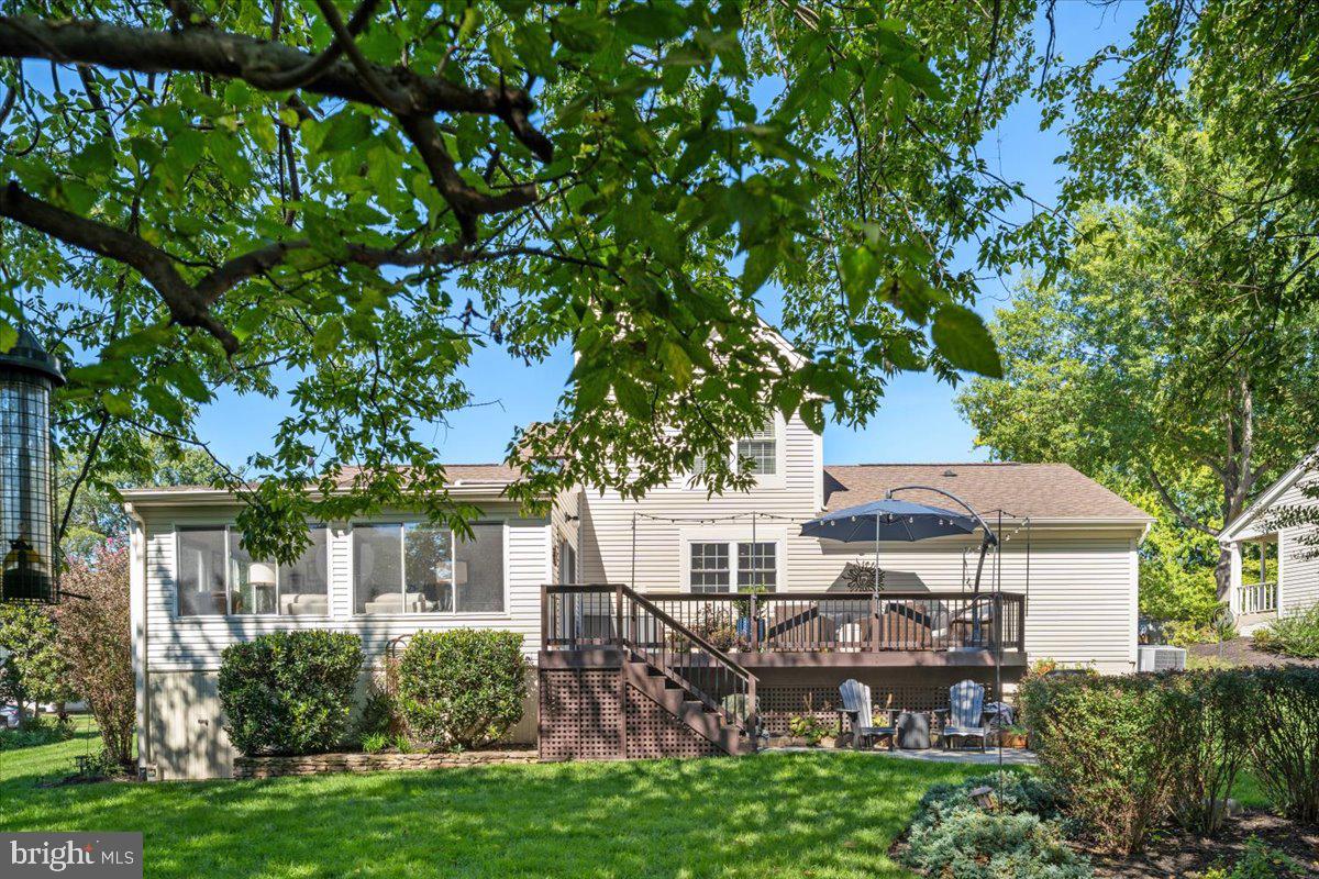 13452 Lake Shore Dr Property Photo 35