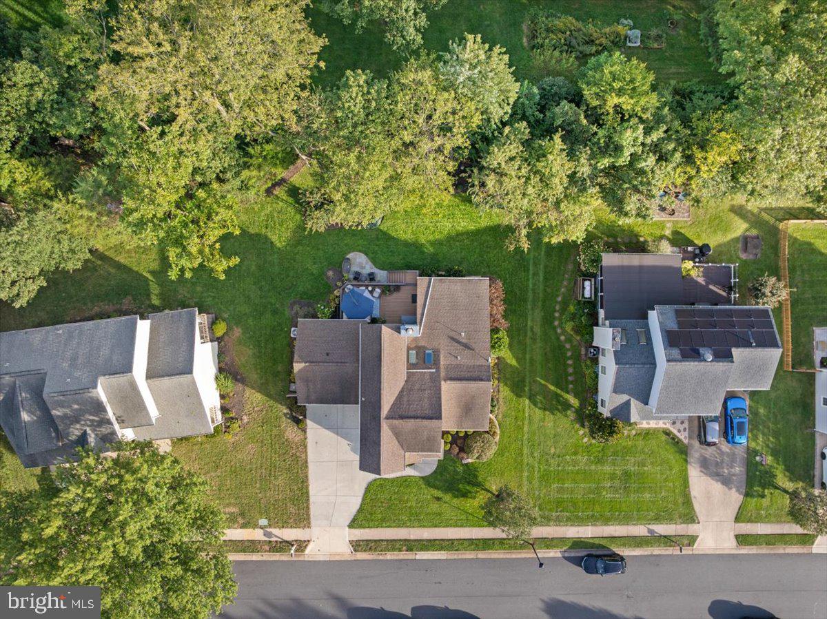 13452 Lake Shore Dr Property Photo 43