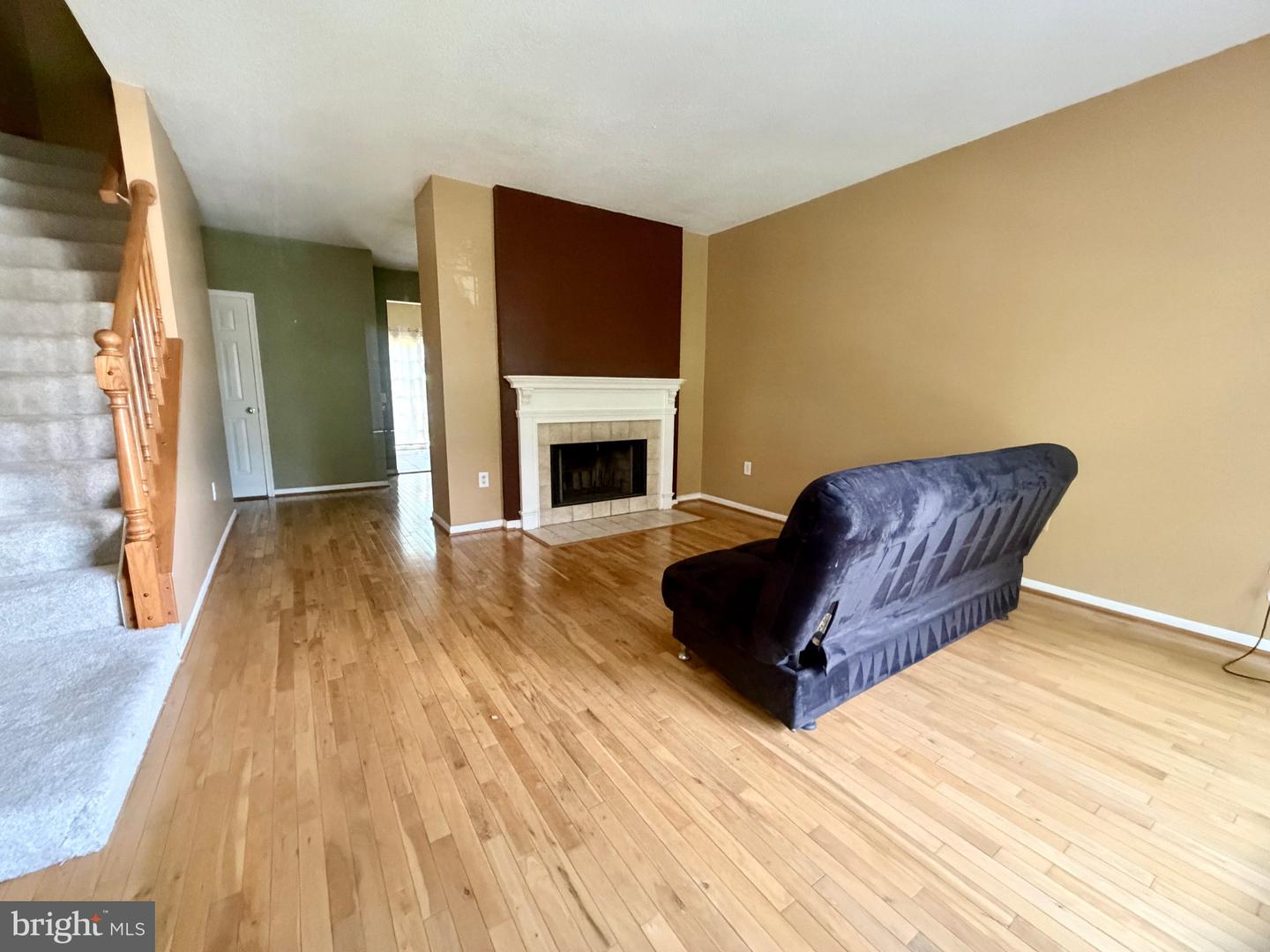 VAFX2342088 Property Photo 3