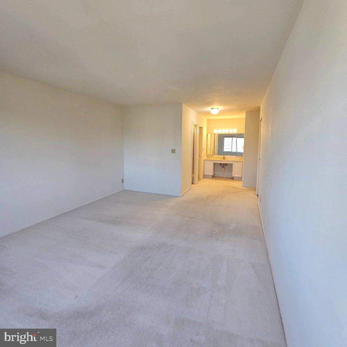 8340 Greensboro Dr #721 Property Photo 18
