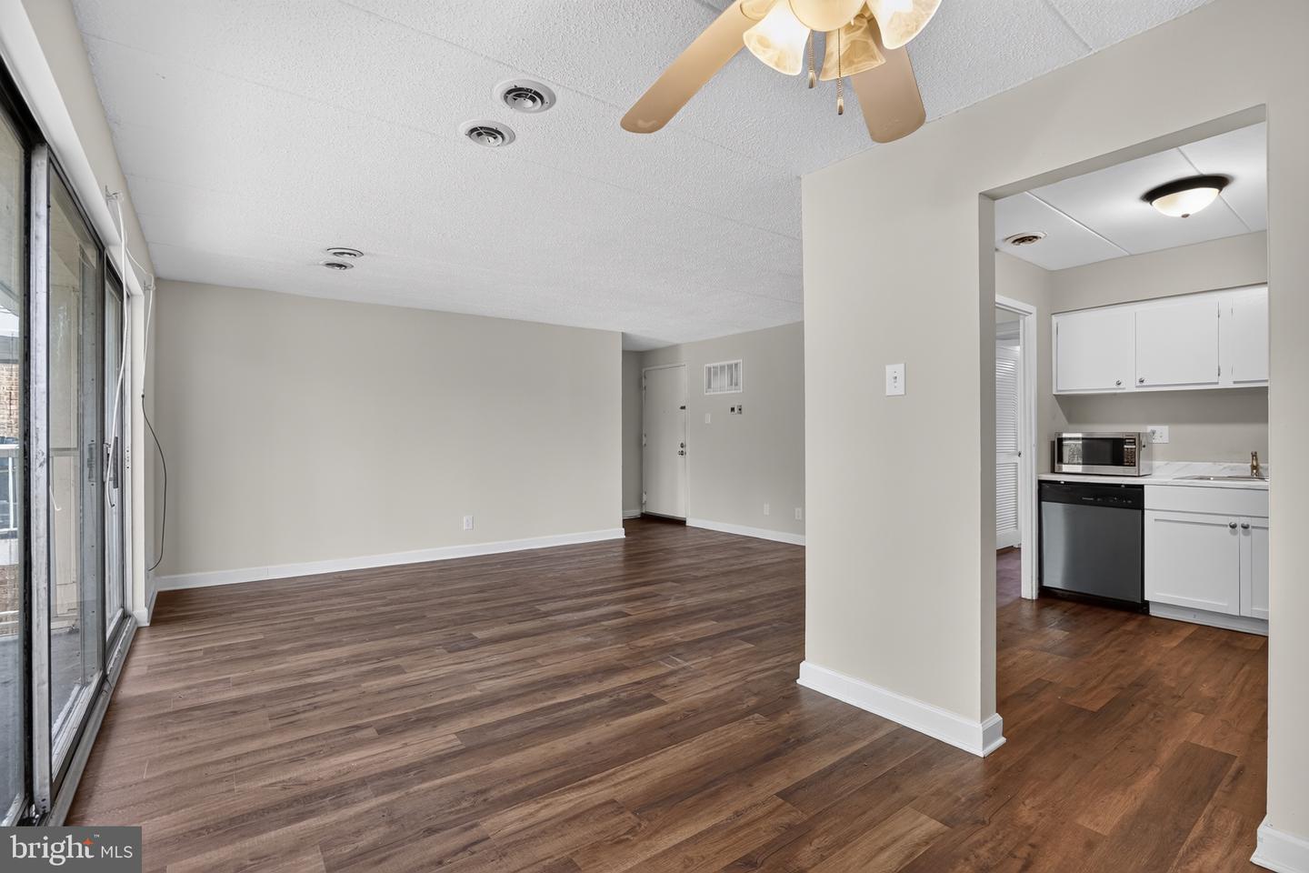 VAFX2342108 Property Photo 5
