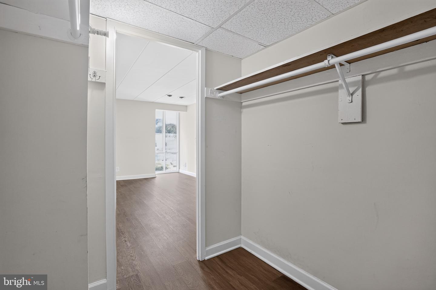 VAFX2342108 Property Photo 11