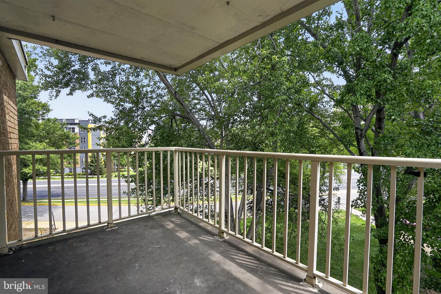 VAFX2342108 Property Photo 16