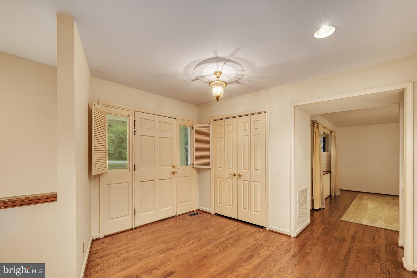 2530 Leeds Rd Property Photo 17