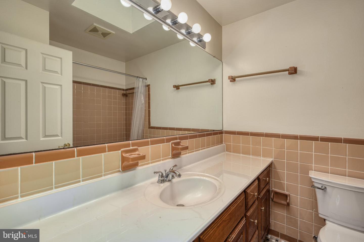 2530 Leeds Rd Property Photo 34