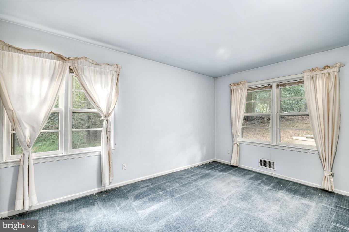 2530 Leeds Rd Property Photo 38