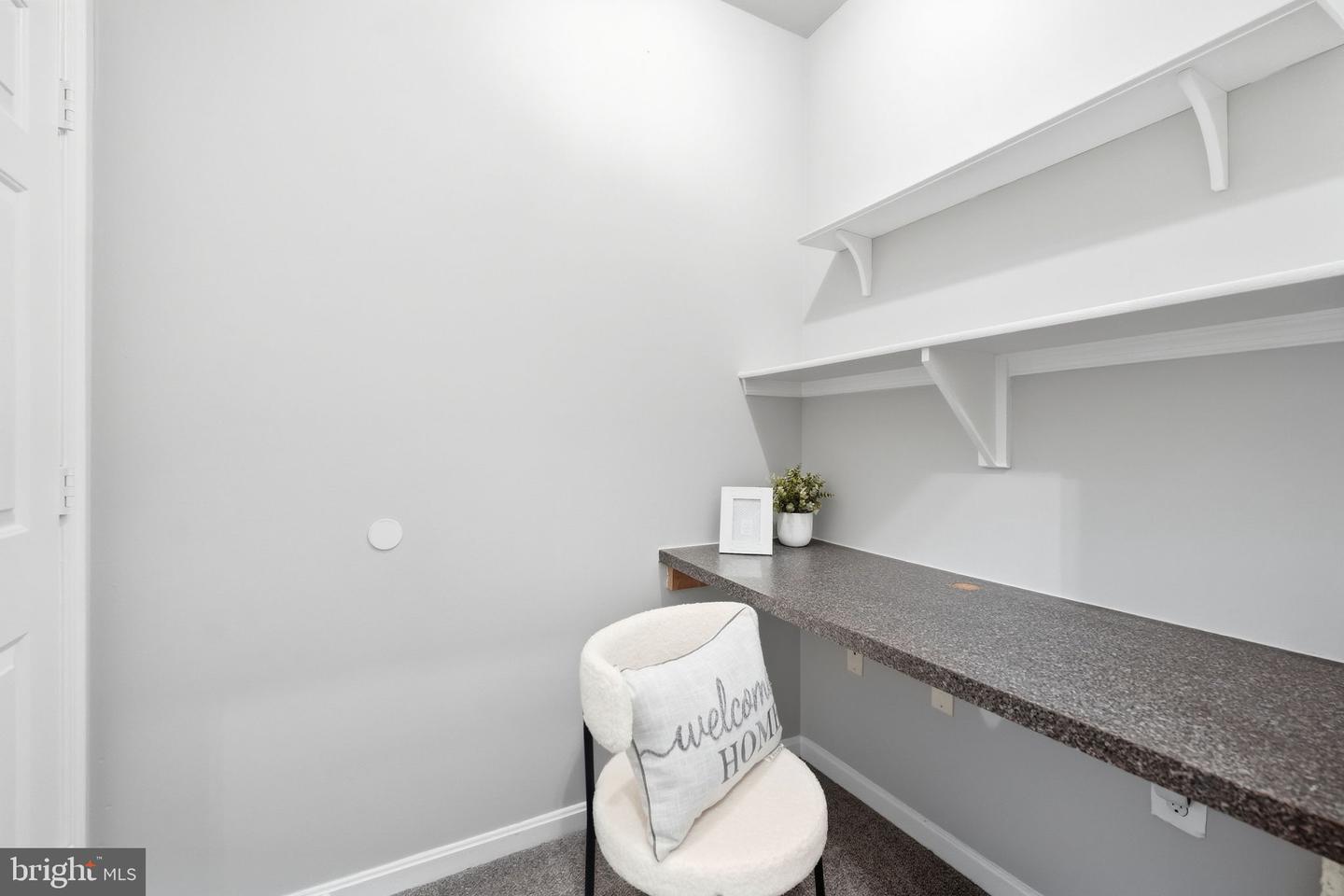 13329 Connor Dr #e Property Photo 3