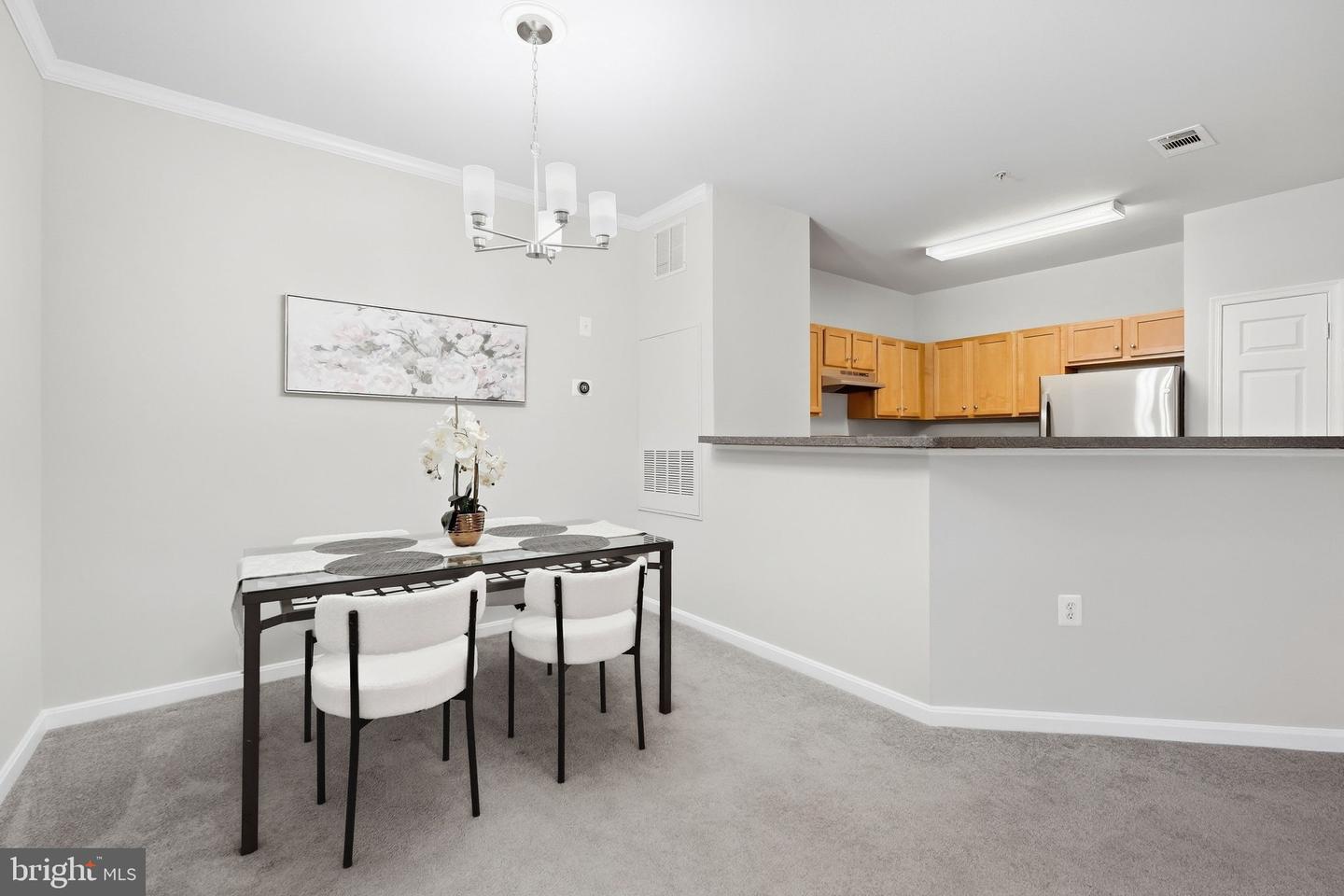 13329 Connor Dr #e Property Photo 6