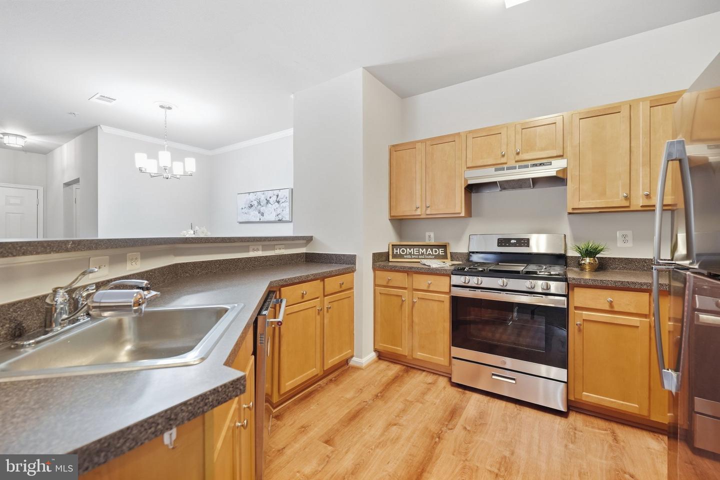 13329 Connor Dr #e Property Photo 13