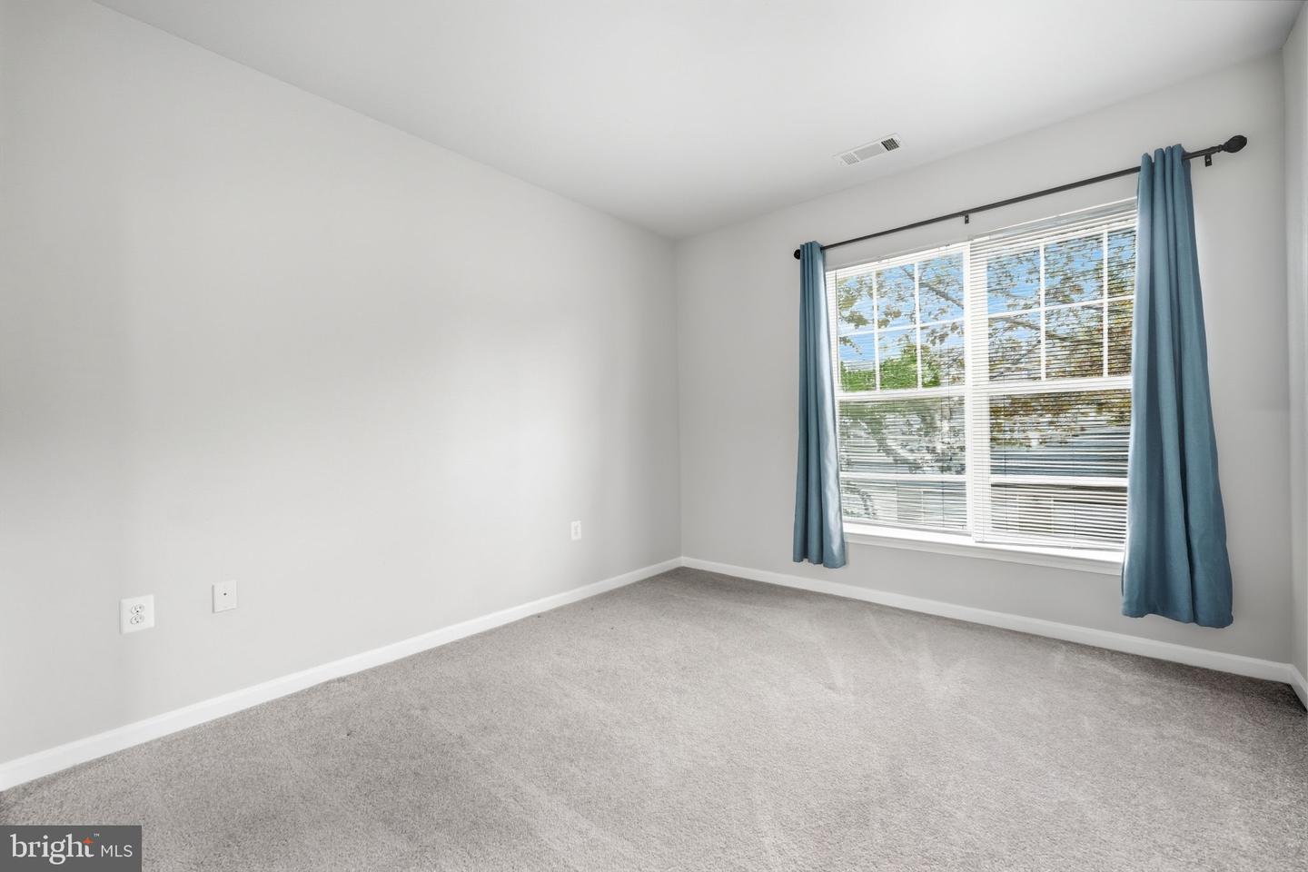 13329 Connor Dr #e Property Photo 18