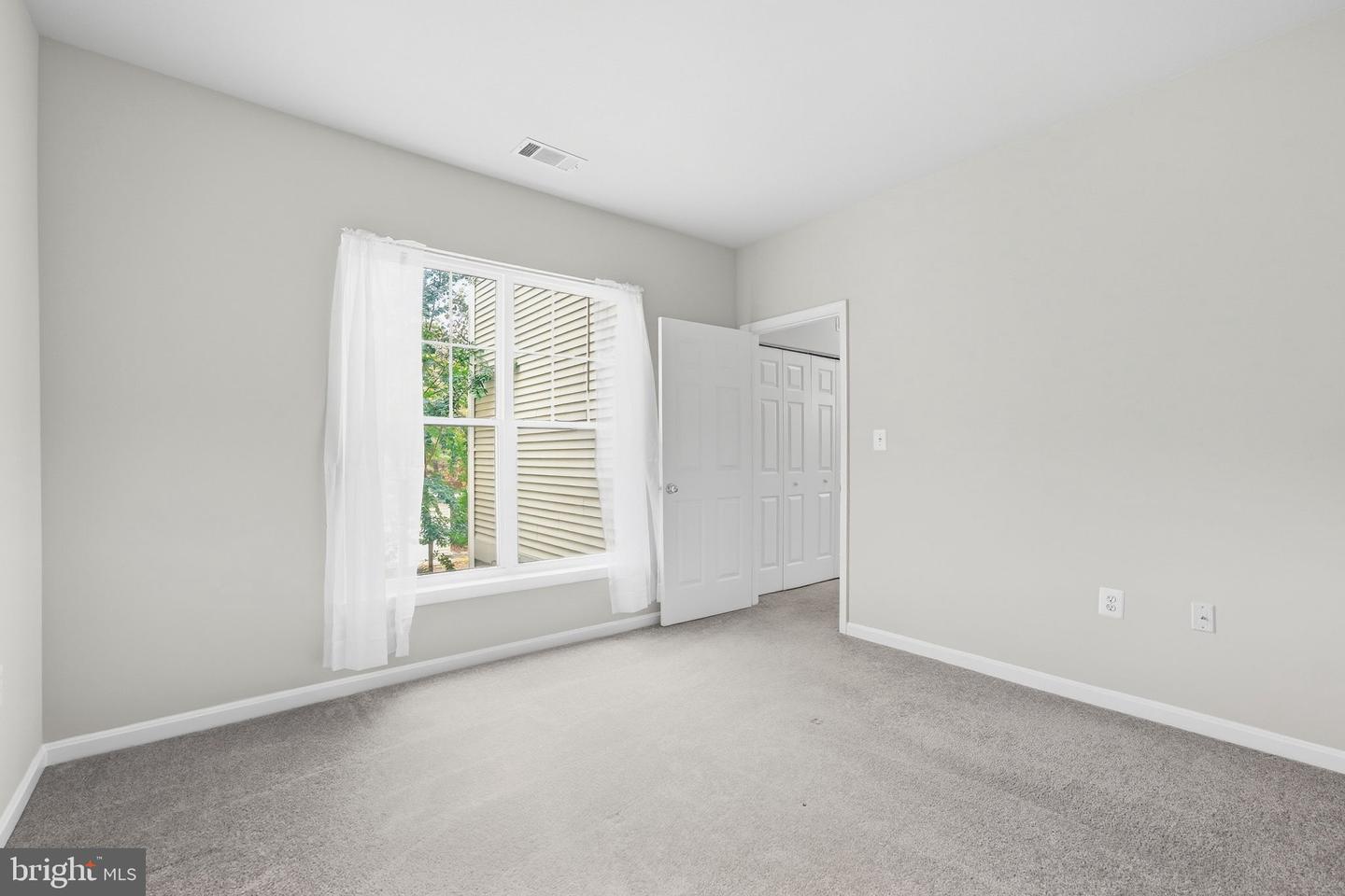 13329 Connor Dr #e Property Photo 22