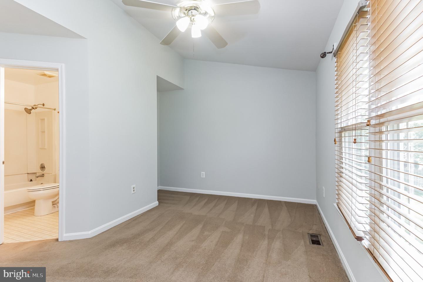 6531 E Brick Hearth Ct E Property Photo 13