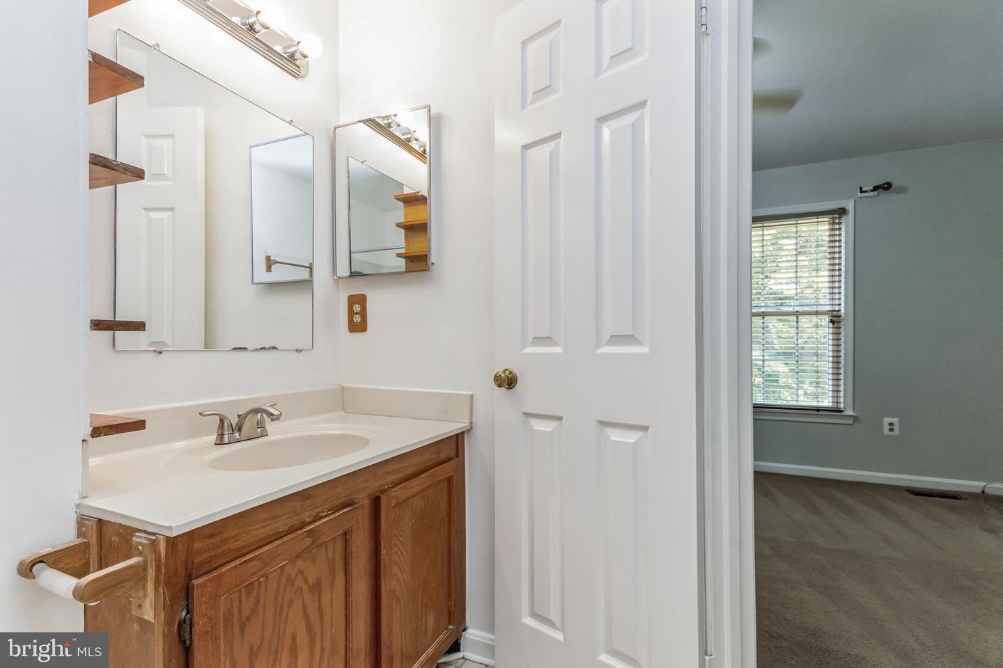 6531 E Brick Hearth Ct E Property Photo 15